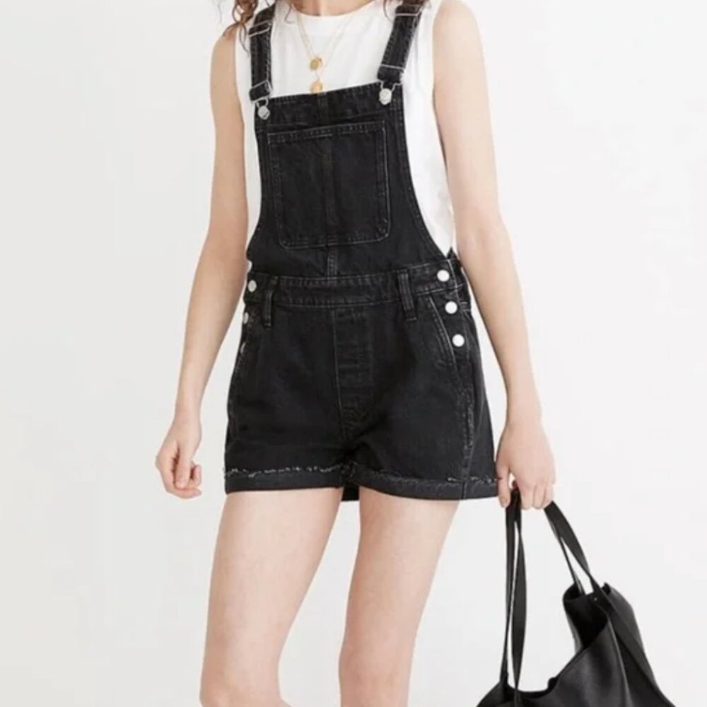 Madewell Adirondack Short Overalls in Lunar Wash Size Small